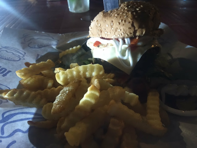 D'raz Burger Station - Gastronomi dan perhotelan
