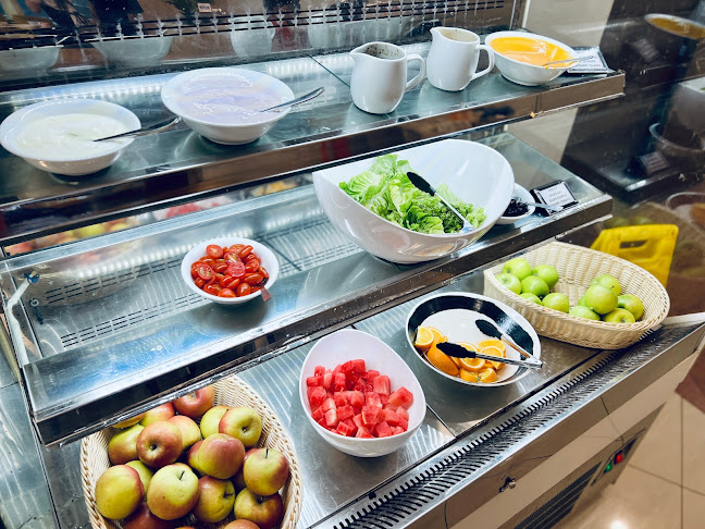 Awesome Fastfood - Iskandar Puteri