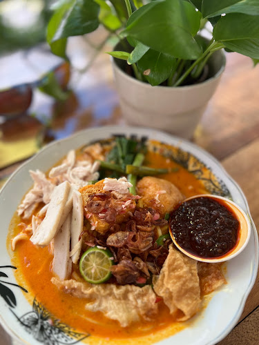 Comentarii opinii despre Kari Kepala Ikan Mutiara Damansara