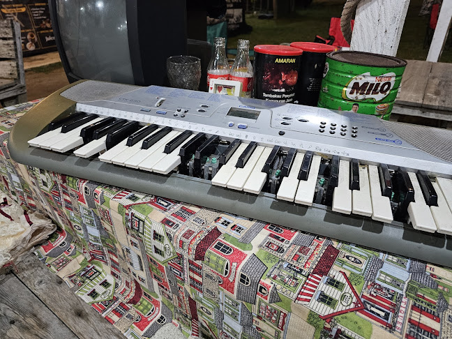 Stone Cafe Kuala Kemaman - Chukai