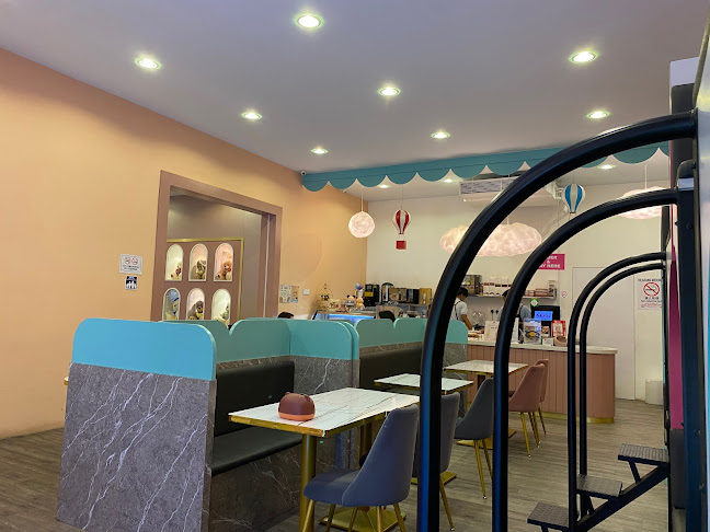 Bear Factory Cafe Kota Kinabalu