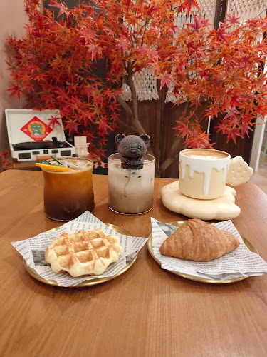 Opinii despre Blank Coffee PJ în Petaling Jaya - Gastronomi dan perhotelan