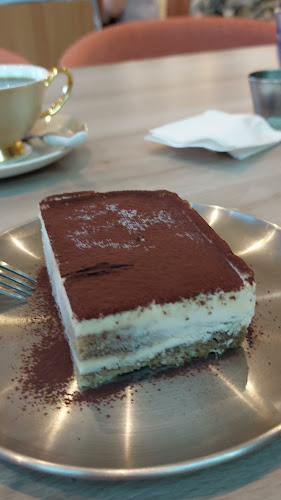 30, Jalan Mutiara Emas 5/3, Taman Mount Austin, 81100 Johor Bahru, Johor Darul Ta'zim