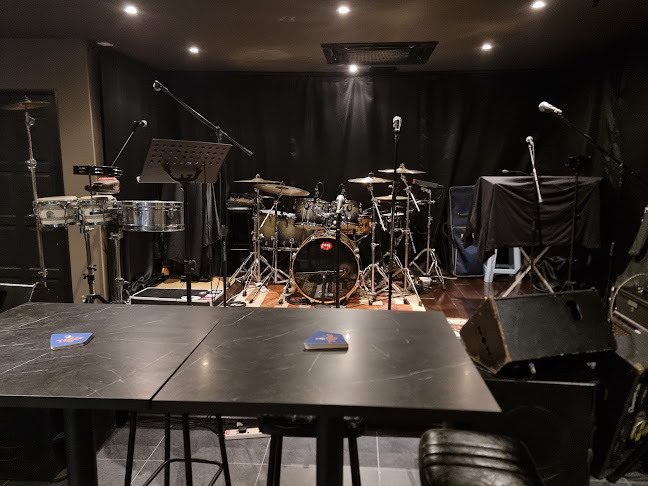 ShackaBoom Restaurant & Bar