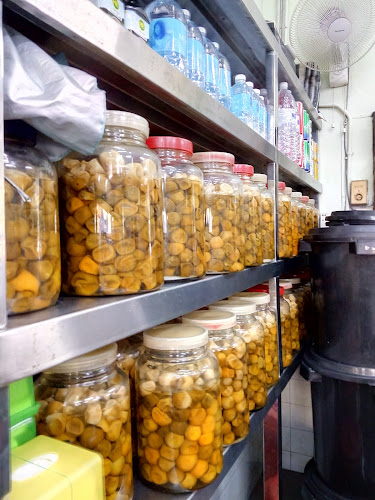 Yee Fung Laksa - Gastronomi dan perhotelan