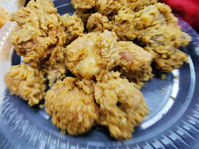 Ayam Goreng Mad - Pasir Panjang - Gastronomi dan perhotelan