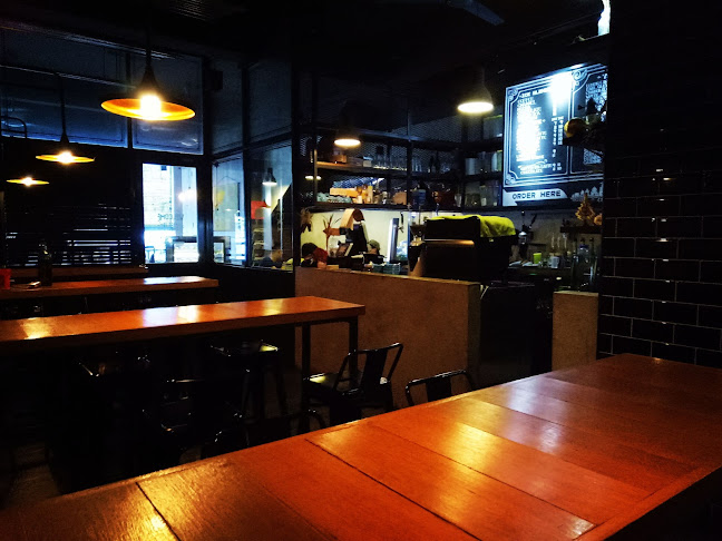 Sozo Bistro - Gastronomi dan perhotelan