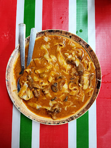 Speed Char Kuey Teow • Waq Pizza - Petaling Jaya