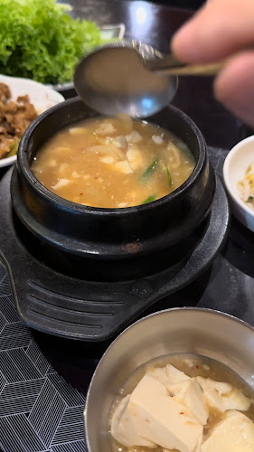 Koreana - Gastronomi dan perhotelan