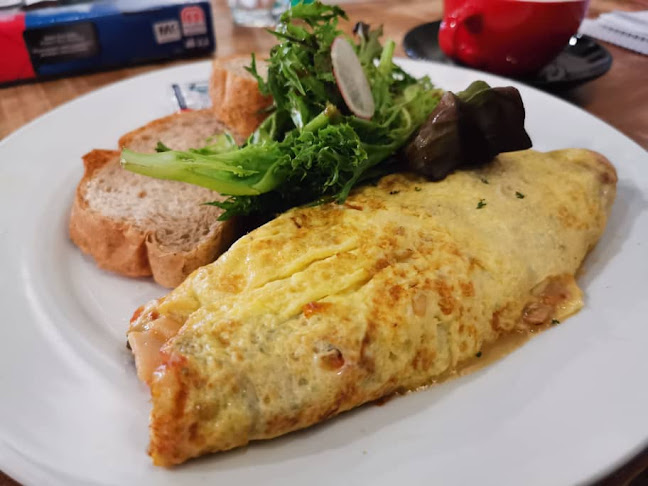 Frisky Goat Bakery Cafe - Gastronomi dan perhotelan