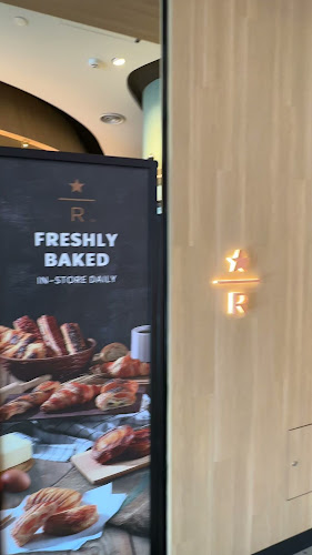 Starbucks Reserve - Gastronomi dan perhotelan