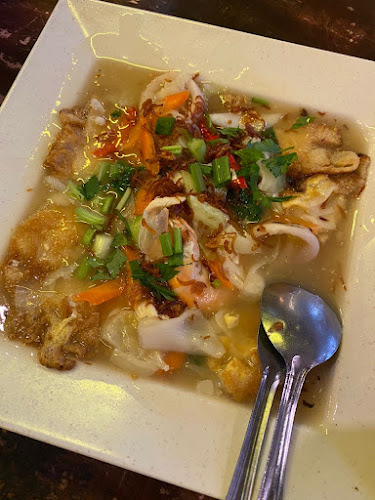 Sadiq Tomyam & Seafood