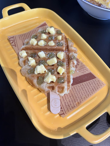 The Maneh - Gastronomi dan perhotelan