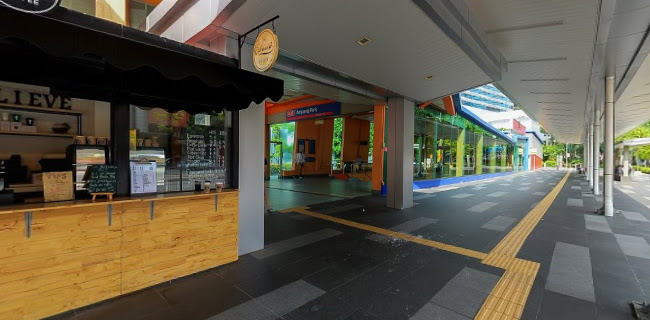 Lrt Station Ampang Park, Kuala Lumpur, 50450 Kuala Lumpur, Wilayah Persekutuan Kuala Lumpur