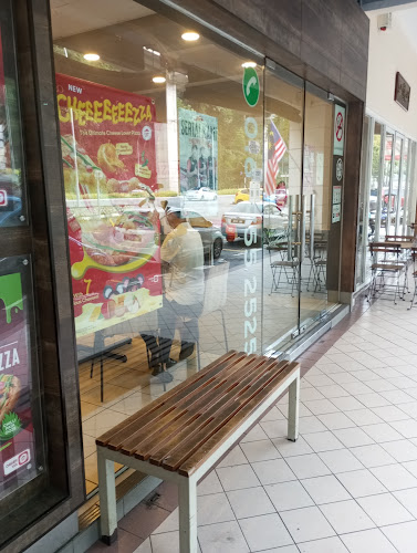 Pizza Hut Delivery Damansara Perdana - Gastronomi dan perhotelan