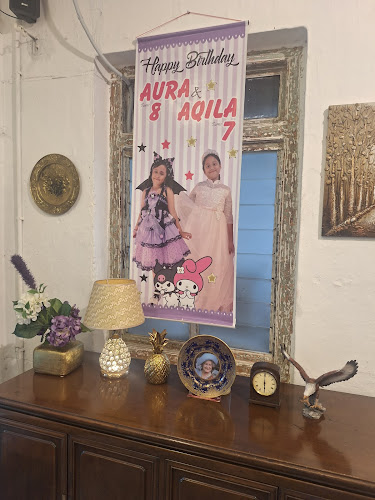 CAFE AURA RISE AND GRIND - George Town