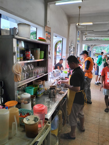 Opinii despre Paris Restaurant în Ipoh - Gastronomi dan perhotelan