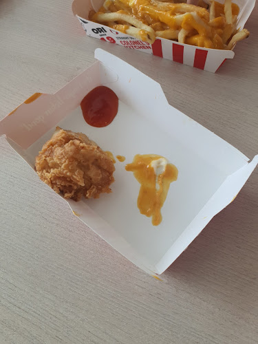 Opinii despre KFC Rock Road în Kuching - Gastronomi dan perhotelan