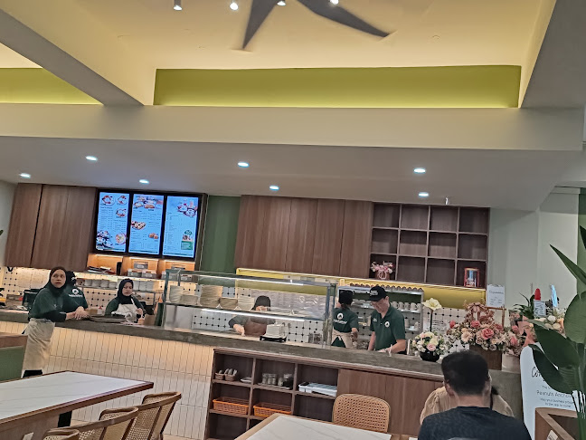 Peanuts Anchovies @ Waterfront Kuching - Gastronomi dan perhotelan