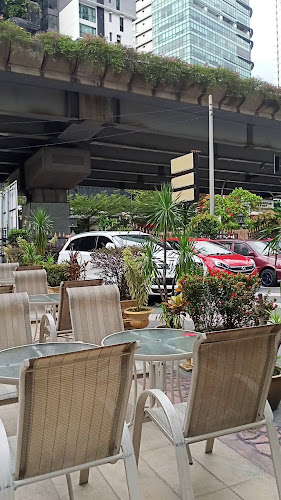 Comentarii opinii despre The Castle Restaurant