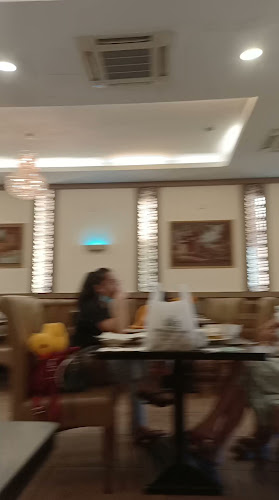 BTC Bistro Inanam - Gastronomi dan perhotelan