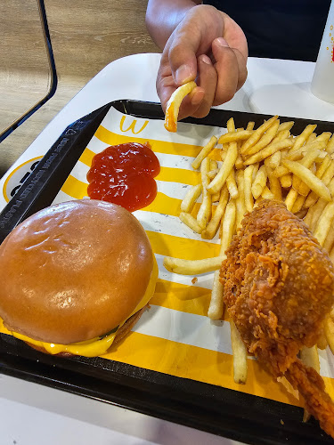 McDonald's Petronas Miri DT