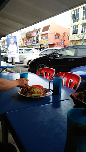 Jalan Ahmad Boestaman, Kampung Manggis, 35800 Slim River, Perak