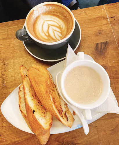 Opinii despre Dos Cafe în Shah Alam - Gastronomi dan perhotelan