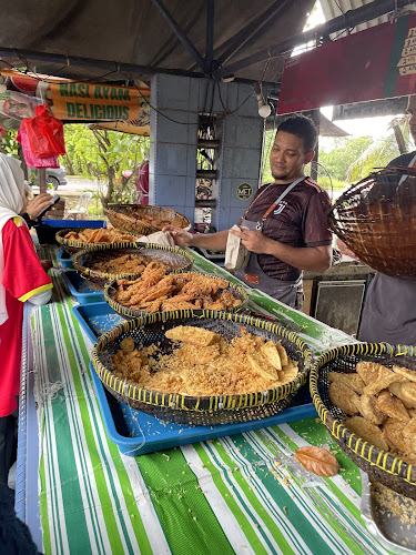 Azmi Goreng Pisang Shah Alam