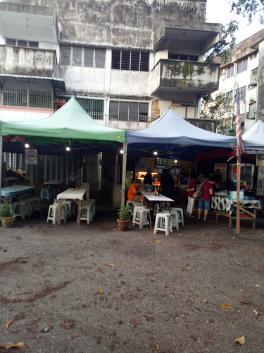 Opinii despre Kasturi Nurlaila Kedai Makan în Kuala Lumpur - Gastronomi dan perhotelan