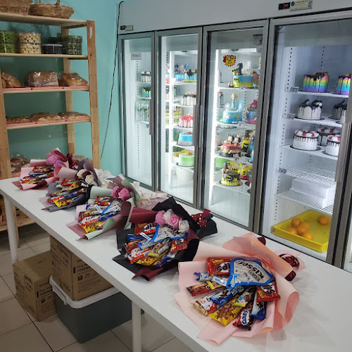 Dnialicious Cake House Pasir Panjang - Kuala Terengganu