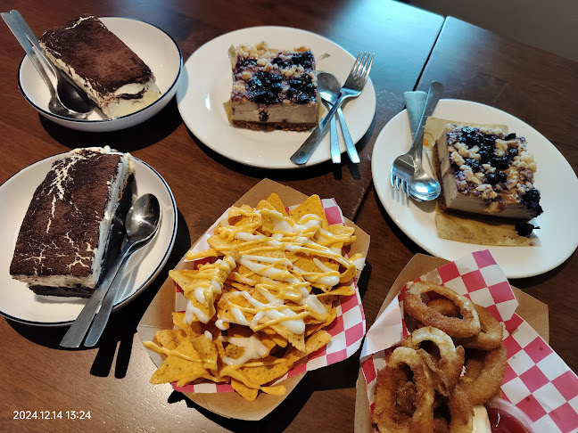 Opinii despre FULL BELLY în Batu Pahat - Gastronomi dan perhotelan