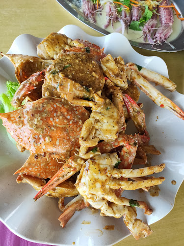 Kedai Makanan Laut Kuala Kurau Sunset Seafood - Gastronomi dan perhotelan