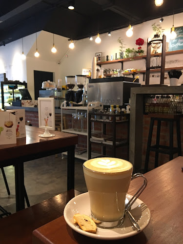 Teduhan Senja Cafe Sdn.Bhd - Gastronomi dan perhotelan