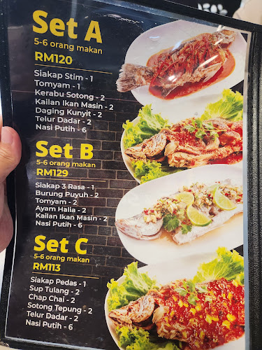 Kemunting thai seafood