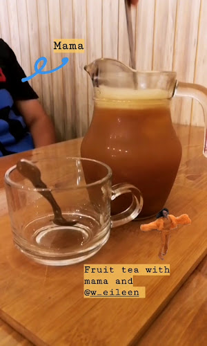 Pusat perdagangan, No 32-1, The Strand, Jalan PJU 5/20D, Kota Damansara, 47810 Petaling Jaya, Selangor