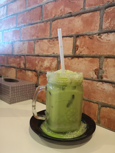 Comentarii opinii despre D'apple Fried Chicken - Seksyen 13 Shah Alam