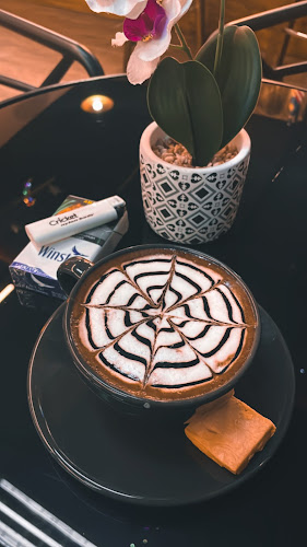 Opinii despre Putt's koffee în Kuala Lumpur - Gastronomi dan perhotelan