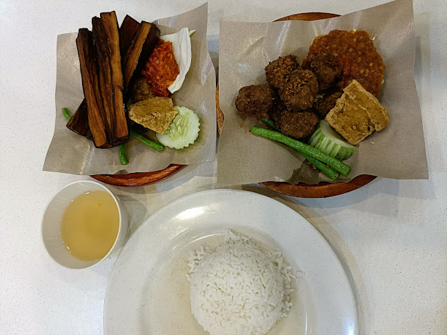 Lot 31, Level 4, Paradigm Mall, Skudai Hwy, Taman Bukit Mewah, 81200 Johor Bahru, Johor