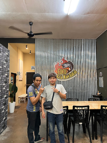 Cucu Raja Ikan Bakar - Gastronomi dan perhotelan