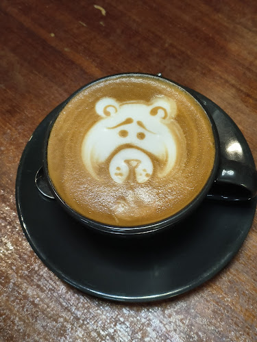 Alexandria's coffee & dining - Gastronomi dan perhotelan