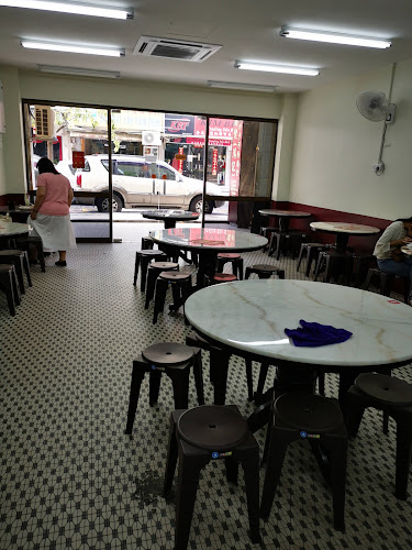 Comentarii opinii despre Gou Lou Hong Kee Chao Sar Hor Fun & Noodles