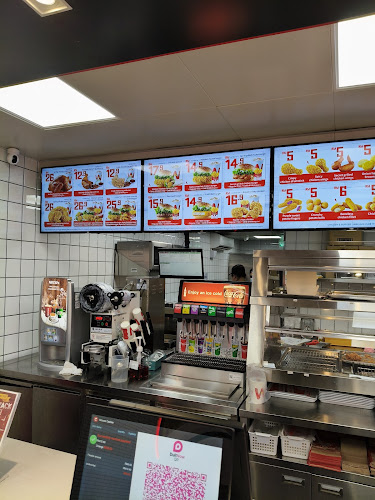 Comentarii opinii despre Wallace