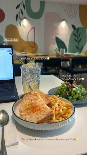 Eggxcite Cafe - Melaka