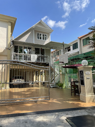 The Alchemist's Café - Kota Kinabalu