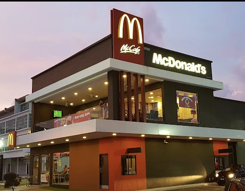 McDonald's Petrajaya DT - Kuching