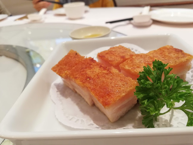 Restoran New Hong Kong - Gastronomi dan perhotelan