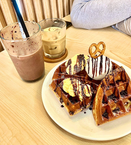 Feel’in Coffee Bar - Gastronomi dan perhotelan