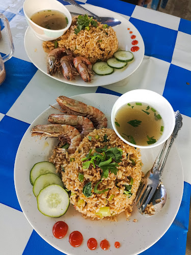 Opinii despre Kedai Char Kuey Teow Paklang Cha în Kuala Kurau - Gastronomi dan perhotelan