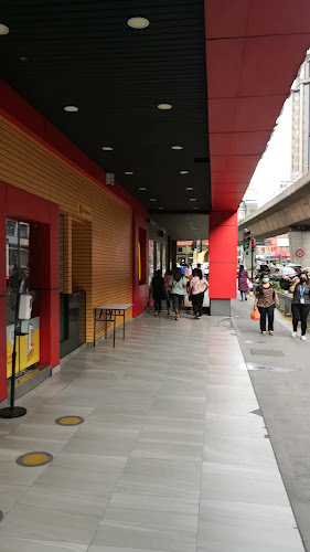 McDonald's - Gastronomi dan perhotelan